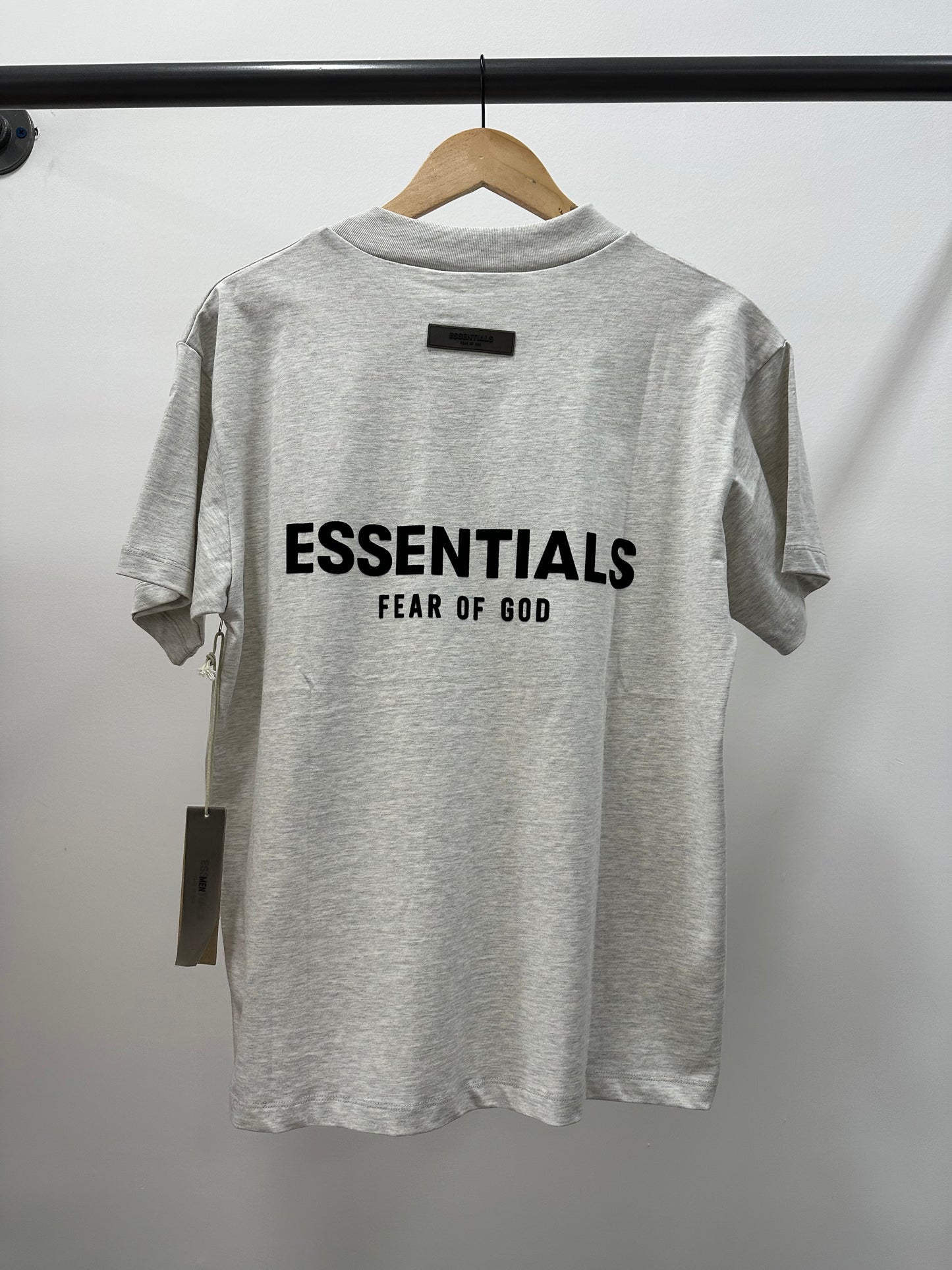 Essentials Tee Light Oatmeal