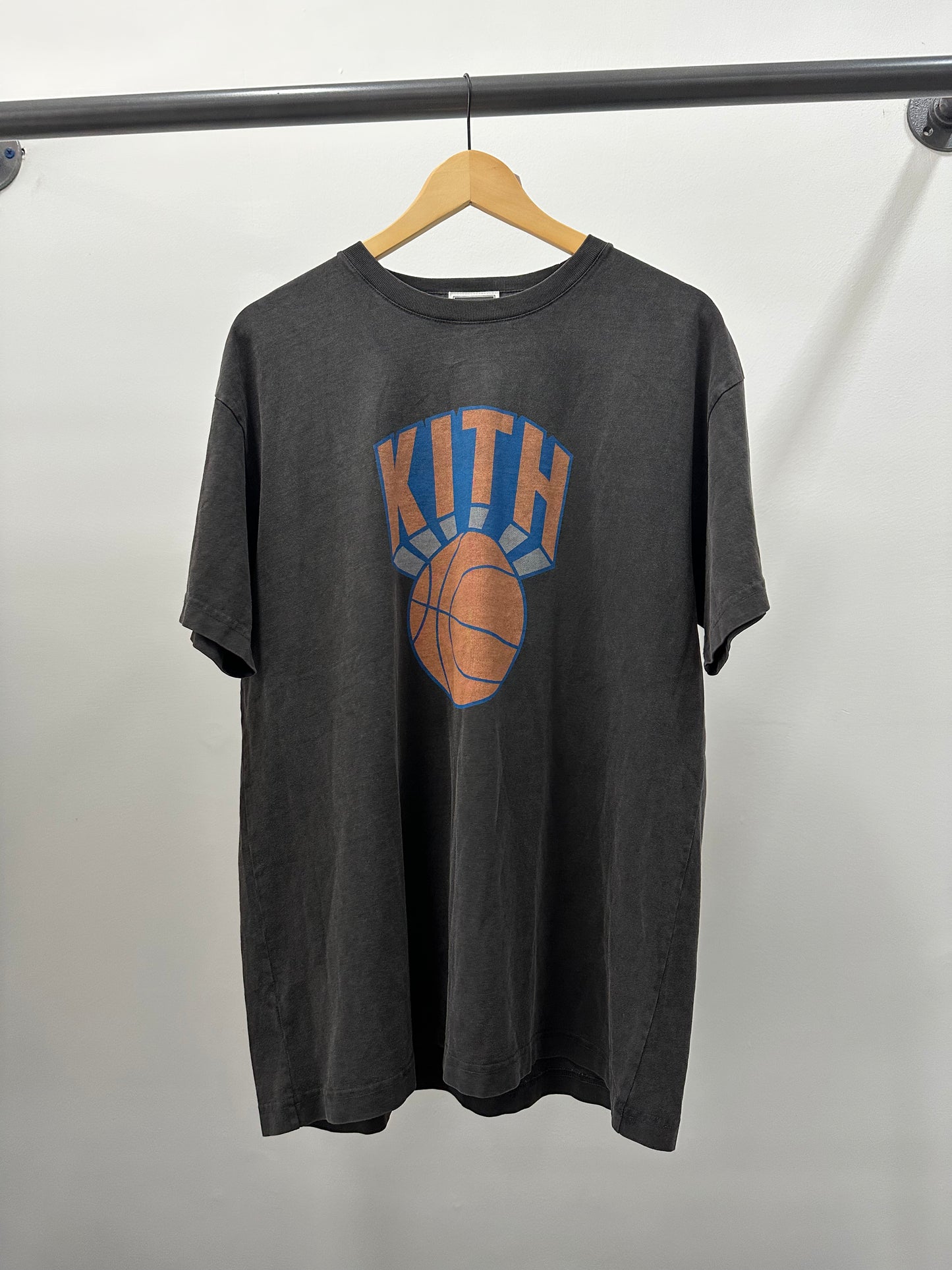 Kith Knicks Tee