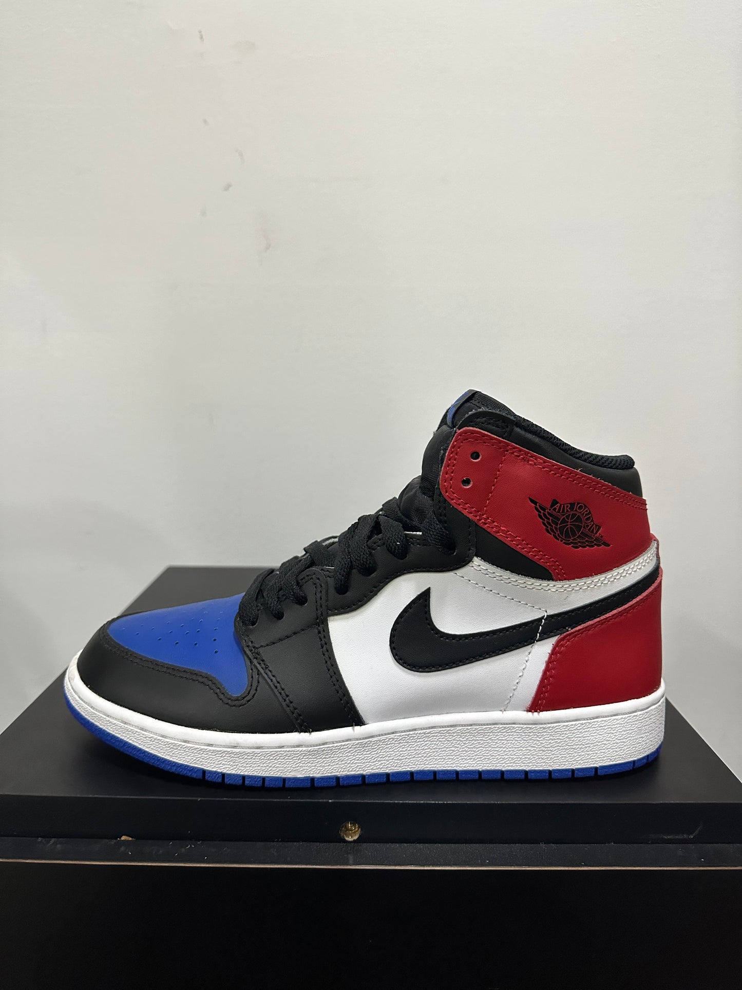 Jordan 1 “Top 3”